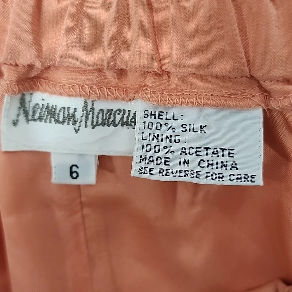Neiman Marcus Women's Coral 100%  Silk Midi Pencil Skirt Elastic‎ Waist Size  6